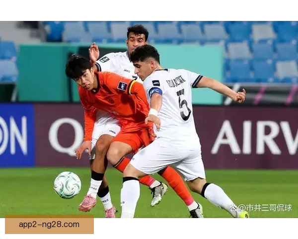 本周亚洲杯赛场伤停潮来袭各队阵容调整与应变成为最大焦点